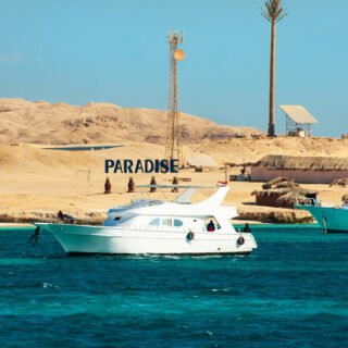 Paradise Island Boat Trip
